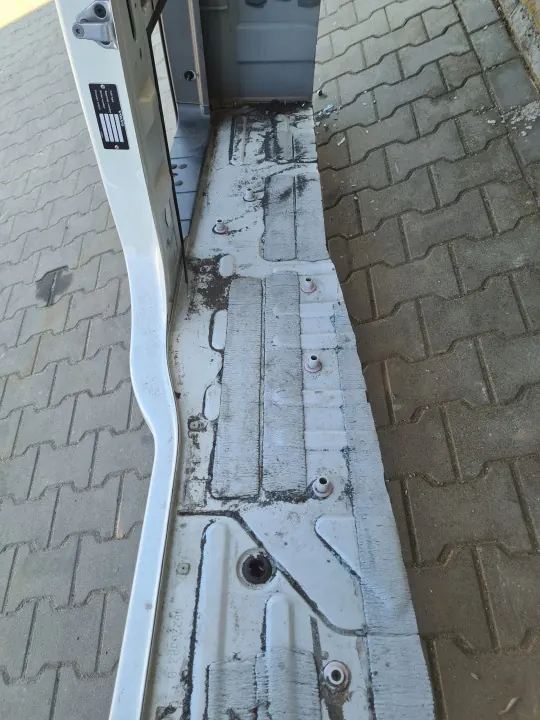 Pilar de quarto painel direito OEM para Volvo FH4 FH5 image 7