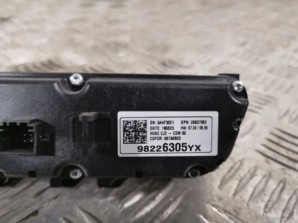 Panneau climatisation Opel Crossland X OEM FBZ12256 image 3