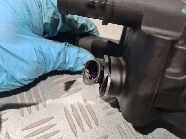 Termostato Opel 1.6 16V image 6