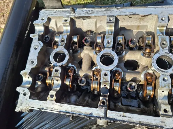 Cilinderkop AUDI S3 8P VW SEAT 2.0 TFSI 06F103373A image 3