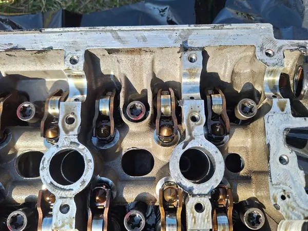 Cilinderkop AUDI S3 8P VW SEAT 2.0 TFSI 06F103373A image 6