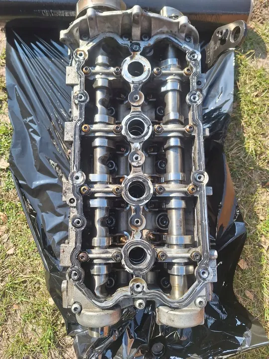 Cilinderkop AUDI S3 8P VW SEAT 2.0 TFSI 06F103373A image 9