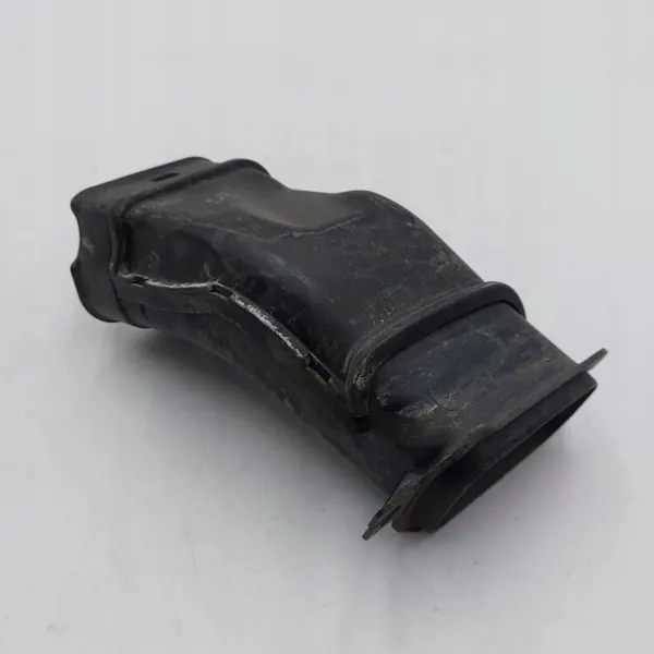 Bromskylningsluftintag OEM 1026687 - Begagnad image 3
