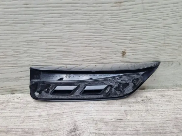 Grelha do para-lamas dianteiro esquerdo OEM 8W9853173A Audi RS4 B9 image 4