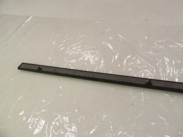BMW E53 X5 Rechter Achterdeurlijst OEM 8402654 image 5