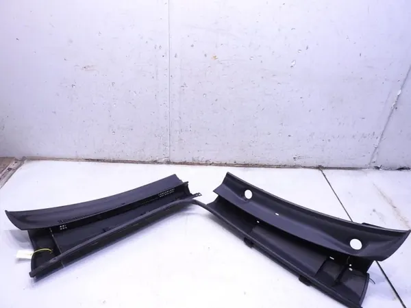 Toyota Verso Windschutzscheibe OEM 55781-0F050 image 5