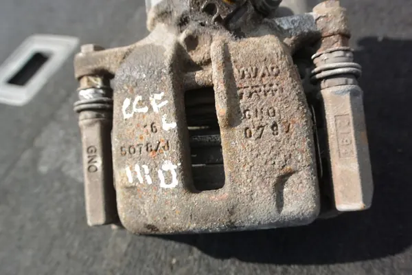 VW OEM Linker Hinterer Elektrischer Bremssattel - Passat B6 B7 CC image 3