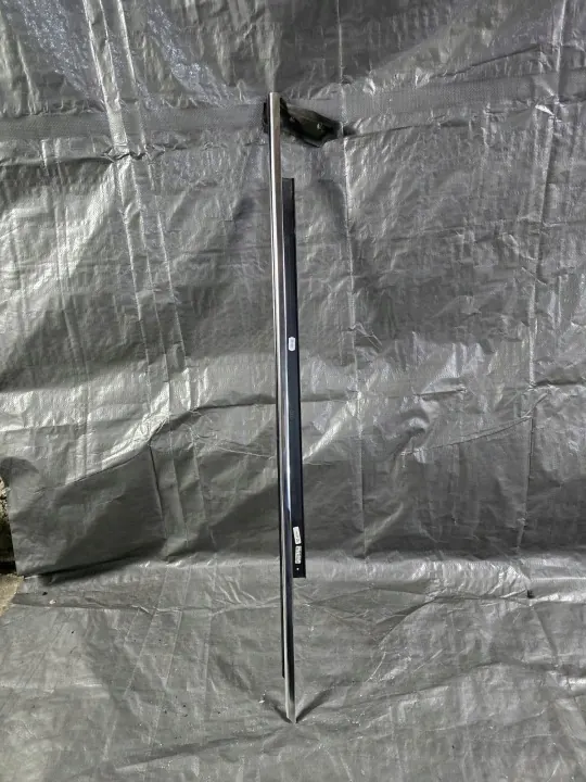 OEM 4G0853283 Framvänster Fönsterlist Audi A6 C7 image 2