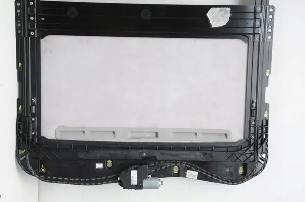 Maserati SZYBERDACH OEM Kattoikkuna Quattroporte V 2005 image 6