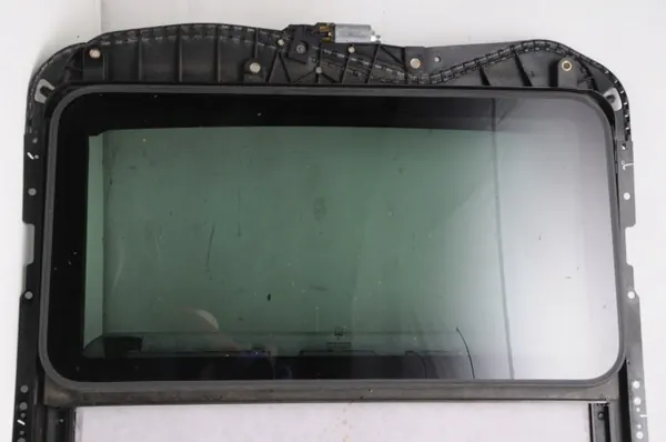 Maserati SZYBERDACH OEM Kattoikkuna Quattroporte V 2005 image 9