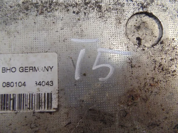 ENFRIADOR DE ACEITE VOLKSWAGEN TRANSPORTER 2003-2015 image 4