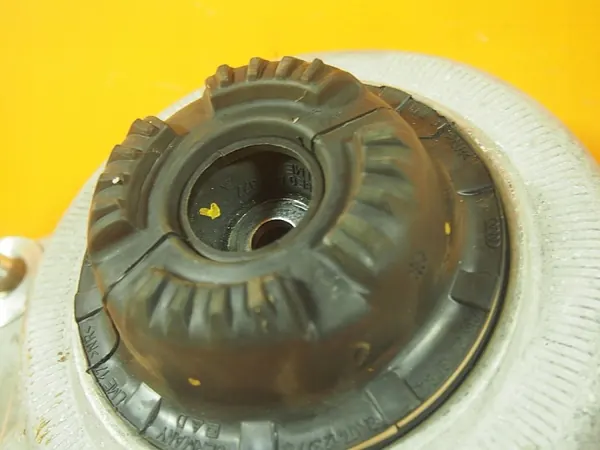OEM 8r0412384a Support Amortisseur Droit Audi A5 8T image 8