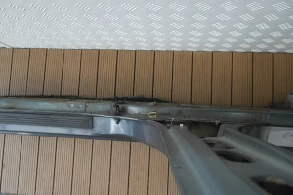 Seuil de caisse gauche avec pilier Dacia Lodgy 12-21 OE image 6