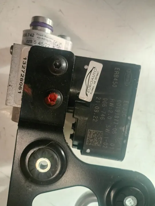 Ilmastointiventtiili Porsche Taycan 4S Audi Q5 4M0816702A image 2