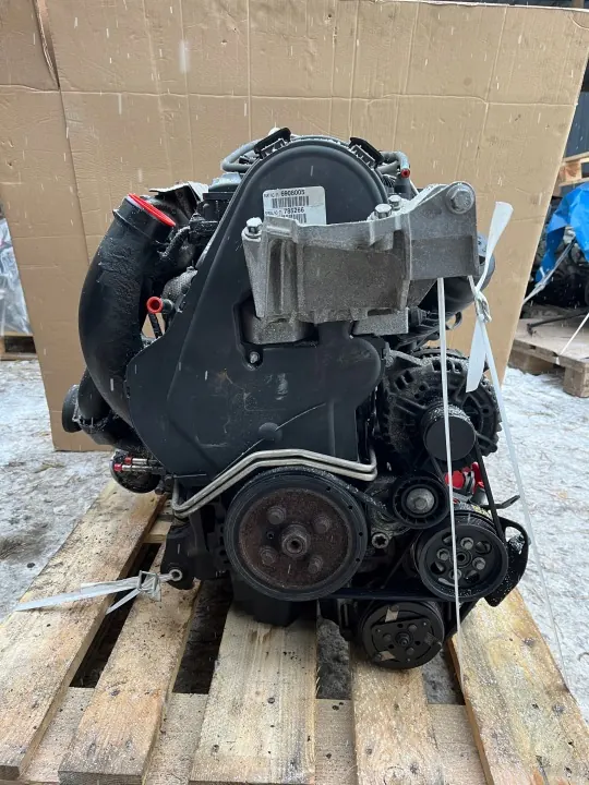 Motor Volvo D5244T10 - 2.4D Diesel, Usado image 4