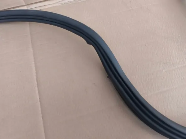 Junta de portón Ford Mondeo MK5 2.0 TDCI OEM image 7