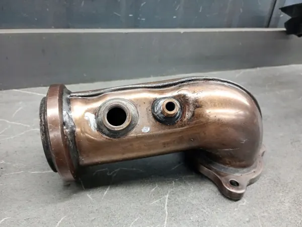 Mercedes W906 Pakoputki OEM rura wydechowa image 2