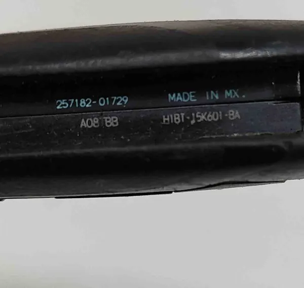 Ford Fiesta VIII Kiinteä osa OEM H1BT15K601BA image 9