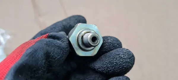 Oljetrycksensor OEM 06E906054J för Audi image 6