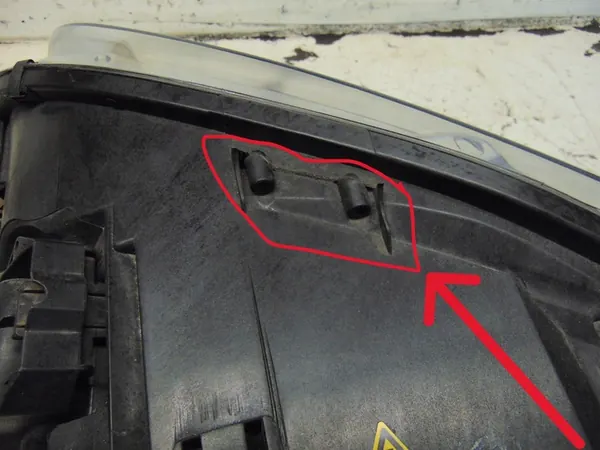 Faros delanteros Xenón derecho Audi A4 B7 image 2