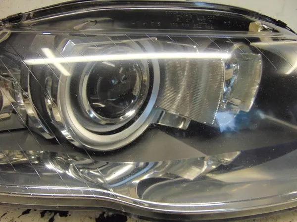 Faros delanteros Xenón derecho Audi A4 B7 image 6