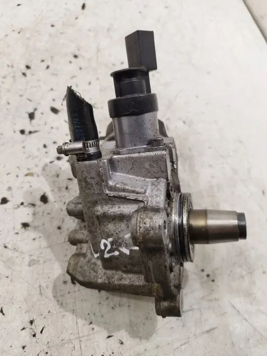 BMW OE 7823452 Brandstofpomp image 2