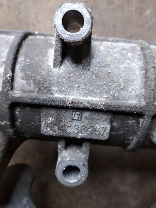 Gebrauchtes EGR-Ventil OEM 504136967 für IVECO DAILY 3.0 image 3