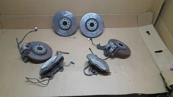 Jarrulevyt & Puristimet OEM A253 Etu/Taka Mercedes image 2