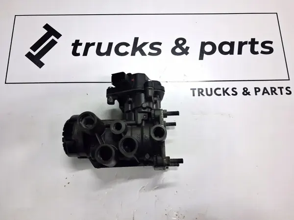 Válvula EBS usada OEM 23166658 para Renault Gama T Evo image 2
