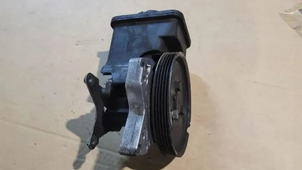 Ohjauspumppu OEM 1095749 BMW 5 E39:lle image 3