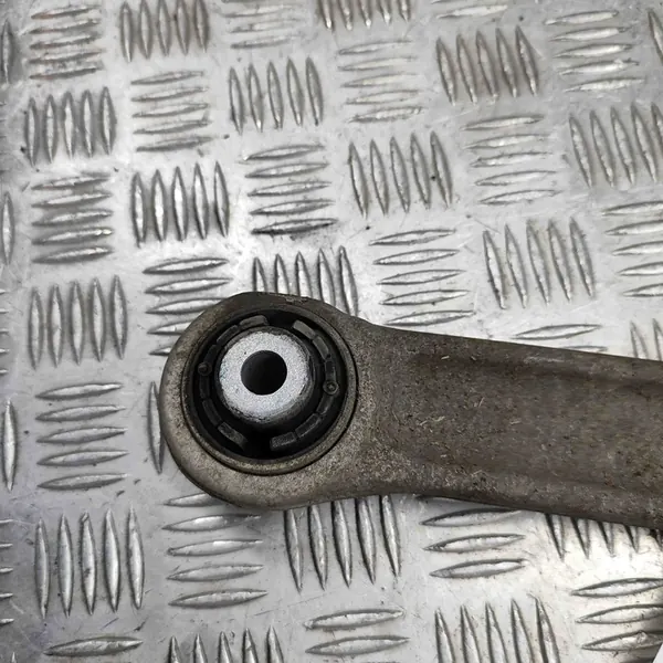 Audi A4 S4 B9 2018 Braccio Oscillante Anteriore Destro image 6