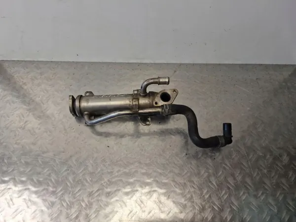 Arrefecedor EGR usado OEM 0506V700 para VW Sharan image 2