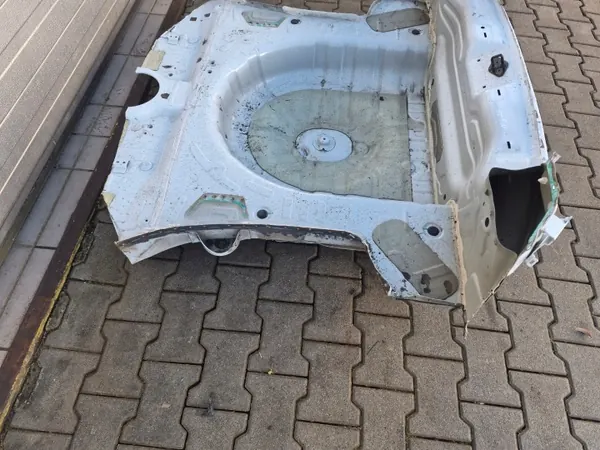 MG ZS 19- Lift Heckbodenplatte OEM 5WSB Weiß image 5