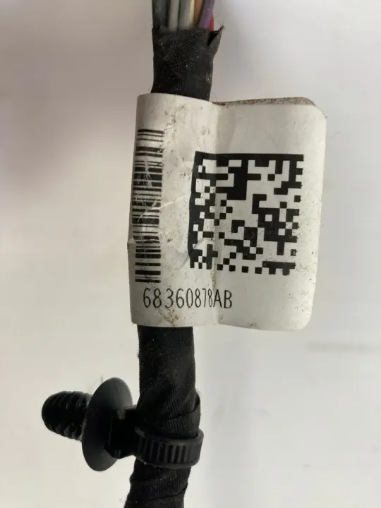 Módulo Puerta Trasera Izquierda Chrysler Pacifica 2017+ 68368919AC image 4