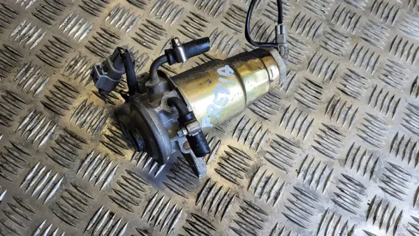 Toyota Previa brandstoffilter behuizing OEM ESH2299 image 3
