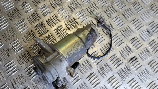 Toyota Previa brandstoffilter behuizing OEM ESH2299 image 5