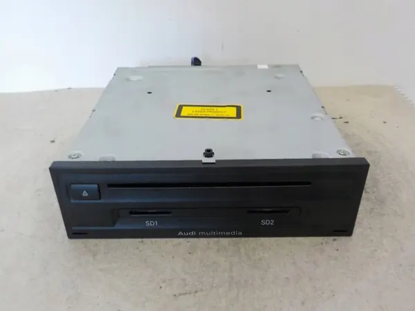 Audi A6 C6 MMI SD-Kartenleser OEM 4E0035652A image 2