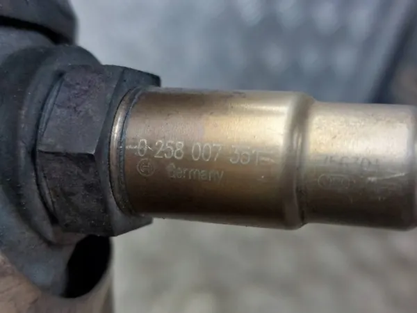 Leerer Katalysator OEM 8D0131702HN Audi A4 B6 1.8T image 3