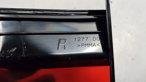 Lente traseira direita BMW X7 G07 image 10