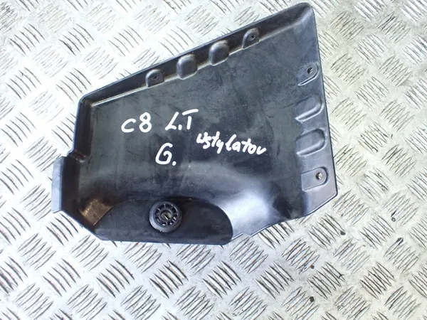 Support Supérieur Ventilateur Arrière Gauche Chevrolet Corvette C8 2020- image 1