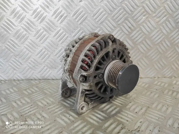 Vaihtovirtageneraattori Nissan Juke I 110A OE 231001KM1A image 2