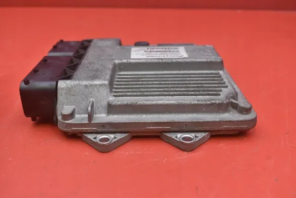 Unité de contrôle moteur 51833809 Fiat Panda 1.3 Multijet image 5