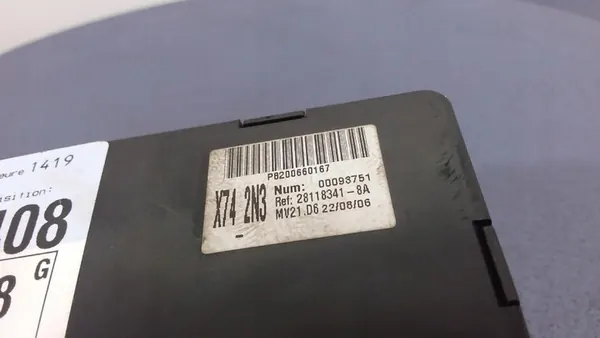 RENAULT LAGUNA II 2.0B Caixa de Fusíveis 8200607608 image 7