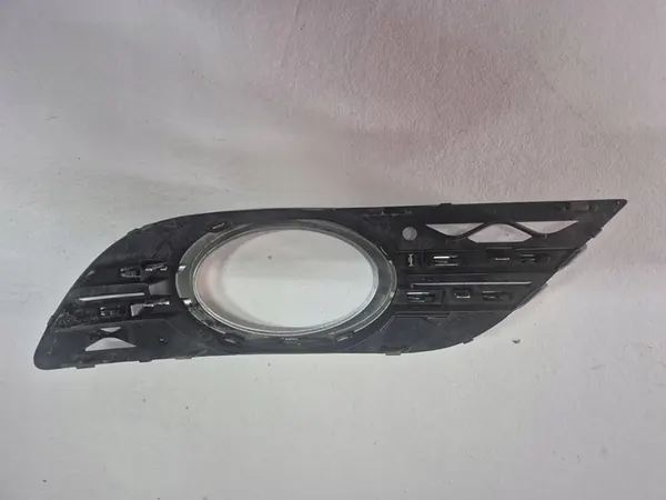 Grille de pare-chocs avant Mercedes OE A2118850822 image 3