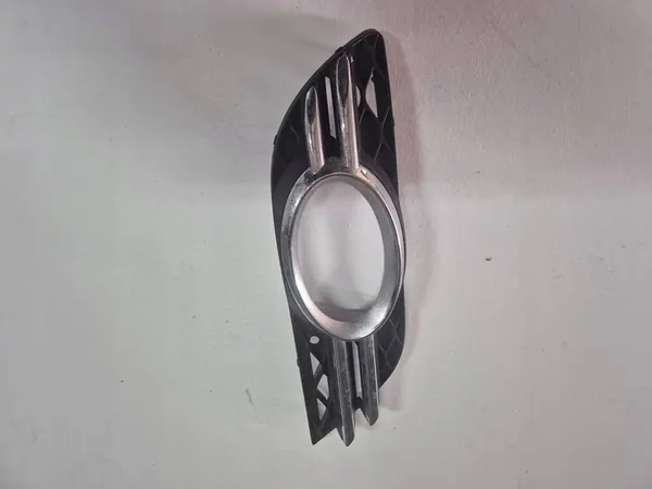 Grille de pare-chocs avant Mercedes OE A2118850822 image 5