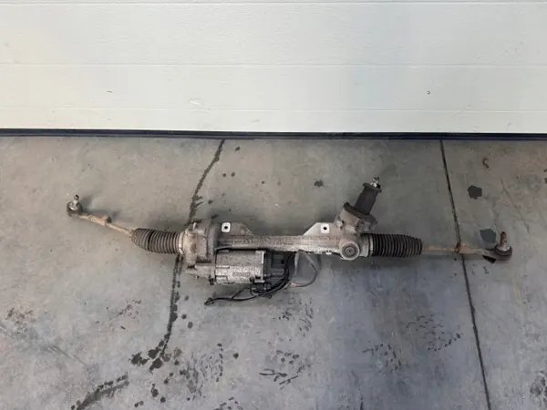 BMW 6798893 Boîtier de Direction Usagé Pièce OEM image 2