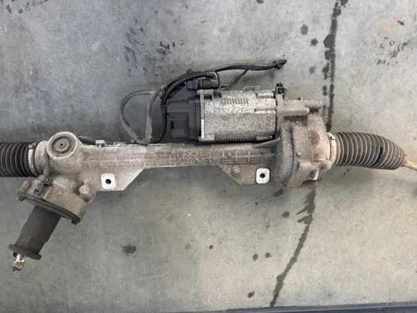 BMW 6798893 Boîtier de Direction Usagé Pièce OEM image 3