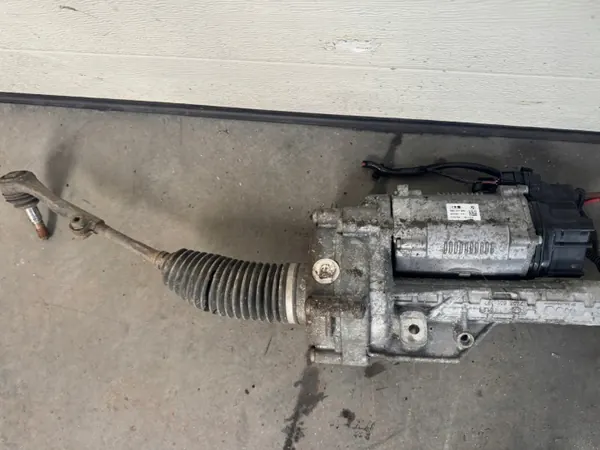 BMW 6798893 Boîtier de Direction Usagé Pièce OEM image 7