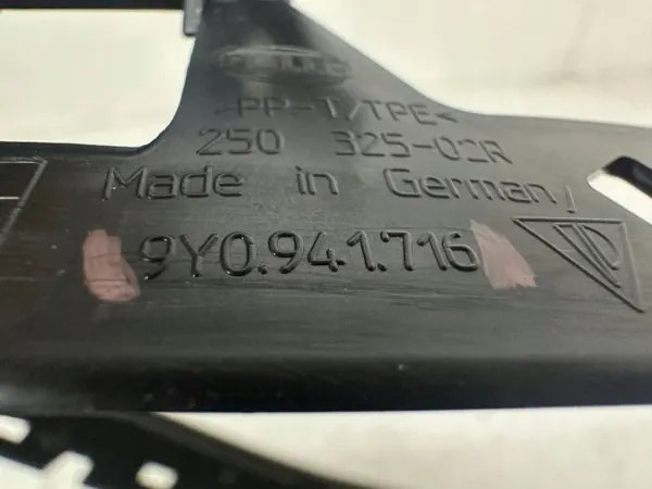 OEM 9Y0941716 Oikean etuvalon tiiviste Porsche image 3