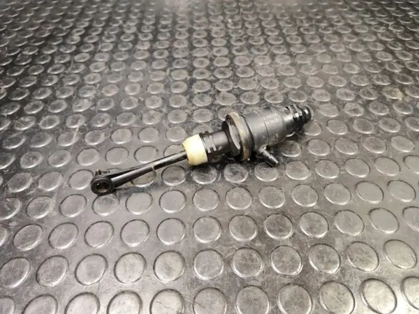 Cilindro da embraiagem OEM 306104BG1A para Nissan Qashqai II image 2